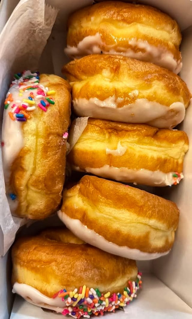 10 Donuts.