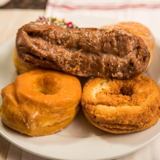 3 Donuts